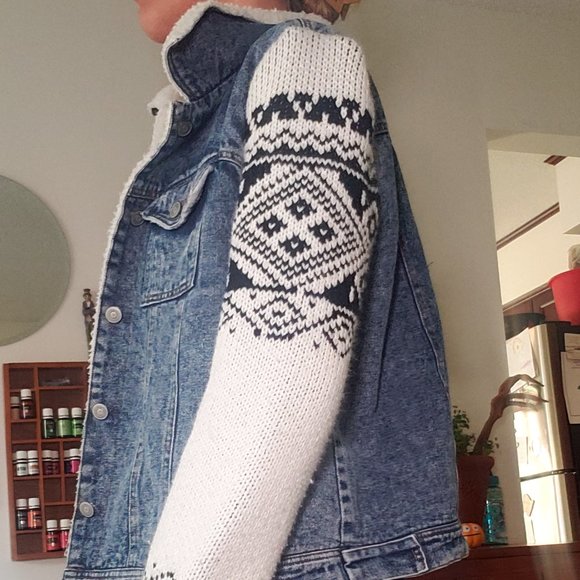 Denim jacket - Picture 3 of 5